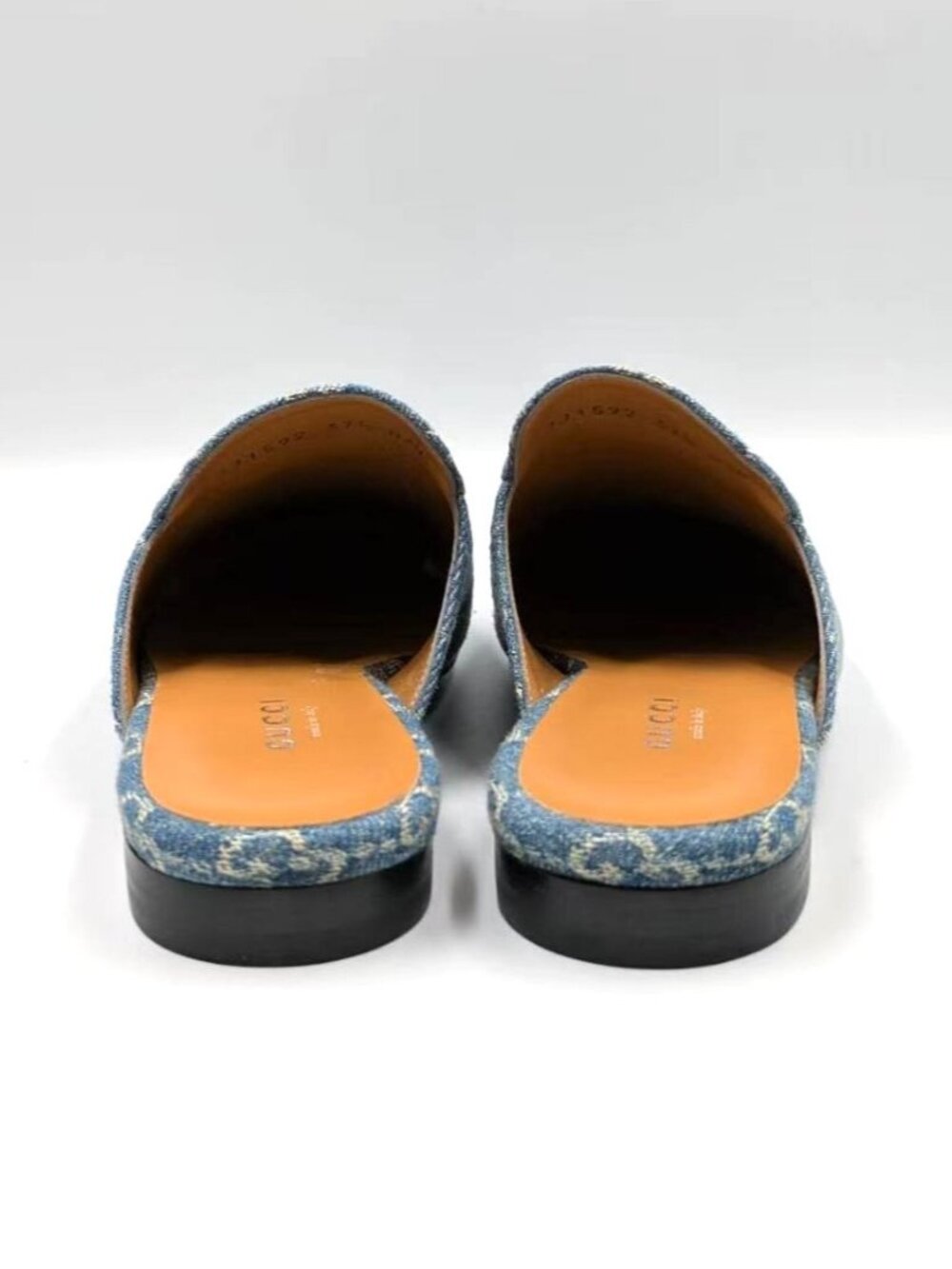 Gucci Women’s Monogram Jumbo GG Denim Malaga Princetown Slippers Light Blue EU37 - Picture 4 of 14